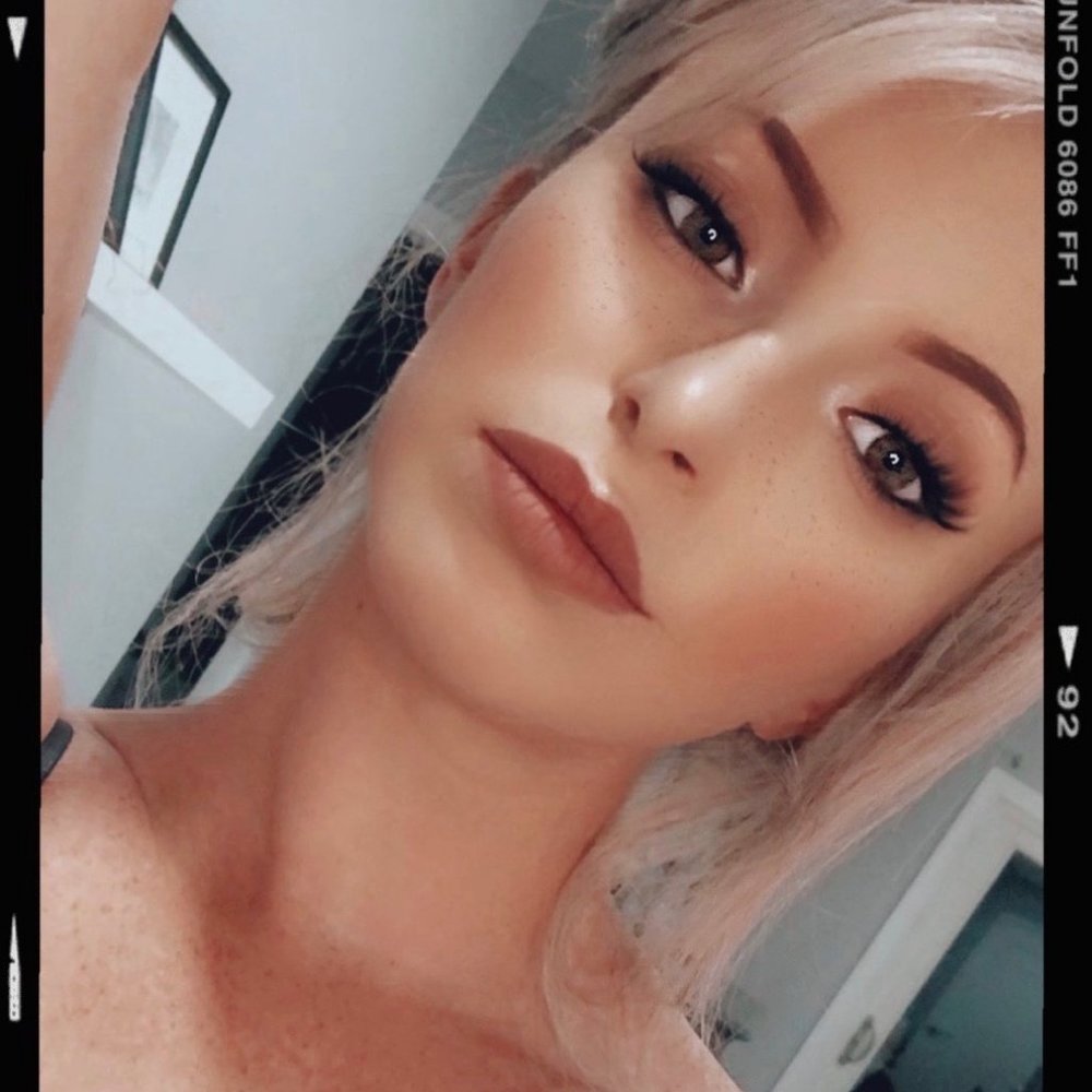 Meet your Posher, Samantha